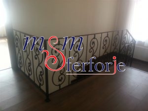 142 FERFORJE MERDİVEN KORKULUĞU