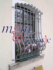043 FERFORJE PENCERE KORKULUĞU