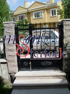 077 FERFORJE KANATLI BAHÇE GİRİŞ KAPISI